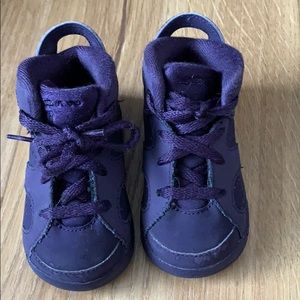 Purple Jordan’s size 4c
